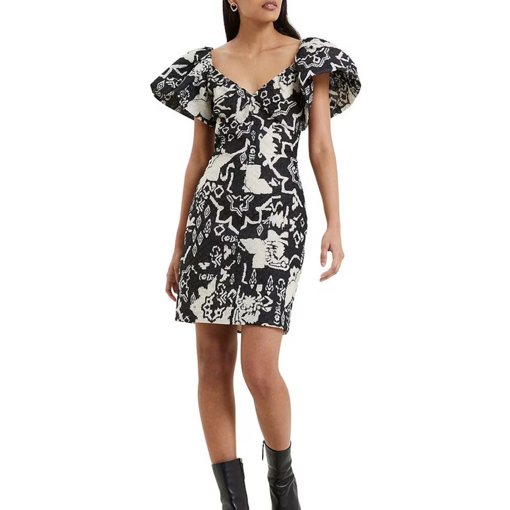French Connection Deon Candra Jacquard Print V-Neck Short Sleeve Dress